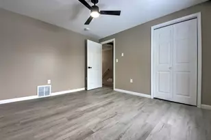 206 1/2 Ohio St, La Porte, IN 46350 - Photo 17