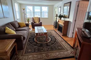 1647 Myrtle Ave, Whiting, IN 46394 - Photo 3