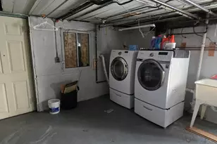 1647 Myrtle Ave, Whiting, IN 46394 - Photo 17