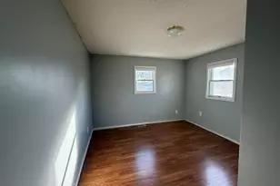 5706 W 43rd Ave, Gary, IN 46408 - Photo 7