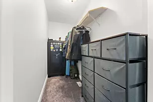 6518 Parrish Ave, Hammond, IN 46323 - Photo 13