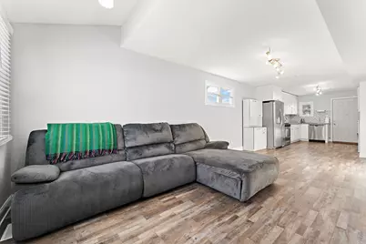 6518 Parrish Avenue, Hammond, IN 46323 - Photo 5