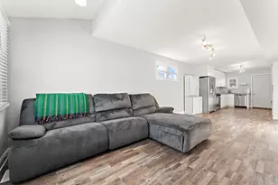 6518 Parrish Ave, Hammond, IN 46323 - Photo 5