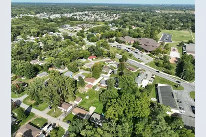 3907 Wildwood Road, Valparaiso, IN 46383 - Photo 3