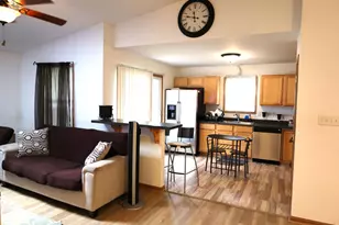 8602 Harrison St, Merrillville, IN 46410 - Photo 7