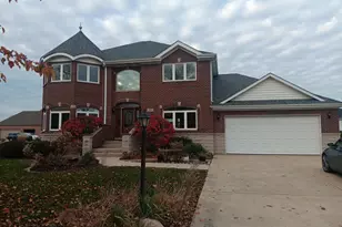 307 Salisbury Dr, Munster, IN 46321 - Photo 1