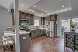 2770 Henry St, Lake Station, IN 46405 - Photo 11