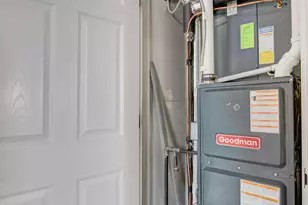 2770 Henry St, Lake Station, IN 46405 - Photo 29