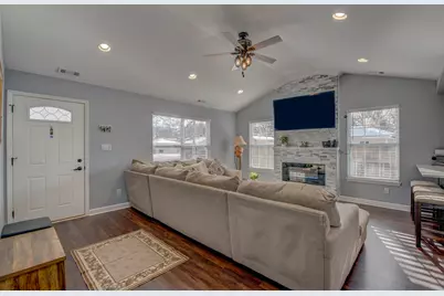 2770 Henry Street, Lake Station, IN 46405 - Photo 7