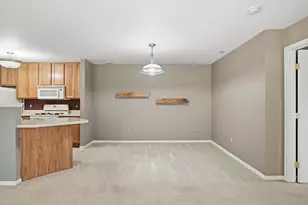 545 Cambridge Ct, Munster, IN 46321 - Photo 7