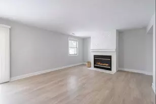 1346 Essex Dr, Chesterton, IN 46304 - Photo 7