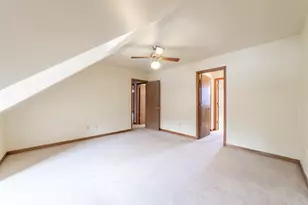 1346 Essex Dr, Chesterton, IN 46304 - Photo 29