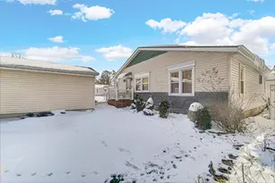 5027 E Woodland Dr, Knox, IN 46534 - Photo 25