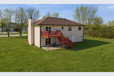 11109 Iowa Street, Crown Point, IN 46307 - Photo 3