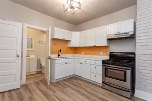 1602 Kentucky St, Michigan City, IN 46360 - Photo 5