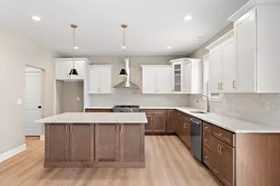 2132 Pradera Trl, Chesterton, IN 46304 - Photo 15