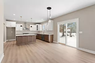 2132 Pradera Trl, Chesterton, IN 46304 - Photo 15