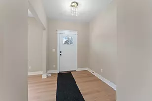 2132 Pradera Trl, Chesterton, IN 46304 - Photo 5