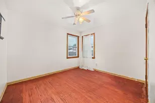 1527 Wentworth Ave, Calumet City, IL 60409 - Photo 9