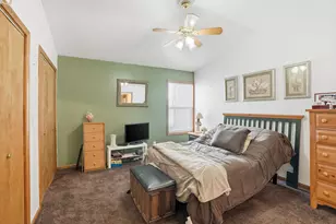 7736 E 108th Ave, Crown Point, IN 46307 - Photo 9