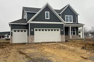 2810 Old Oak Dr, Valparaiso, IN 46385 - Photo 1