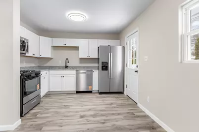 1707 E Chicago Street, Valparaiso, IN 46383 - Photo 7