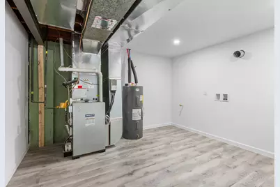 1707 E Chicago Street, Valparaiso, IN 46383 - Photo 17