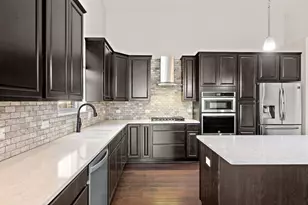 10384 Redwood Dr, Saint John, IN 46373 - Photo 9