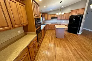 9973 Hart St, Saint John, IN 46373 - Photo 17