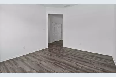 1519 W 72nd Place, Merrillville, IN 46410 - Photo 17