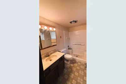 1707 E Glendale Boulevard, Valparaiso, IN 46383 - Photo 7