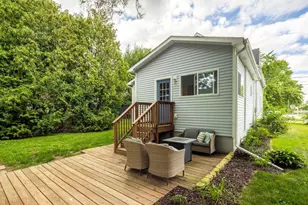 201 Will St, Kouts, IN 46347 - Photo 5