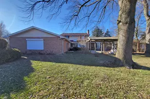 5795 Taft Pl, Merrillville, IN 46410 - Photo 9