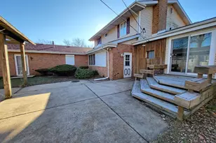 5795 Taft Pl, Merrillville, IN 46410 - Photo 9