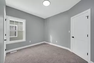 924 Highland St, Hammond, IN 46320 - Photo 15