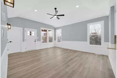 924 Highland Street, Hammond, IN 46320 - Photo 9