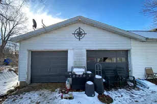 201 S Cross St, Waveland, IN 47989 - Photo 17