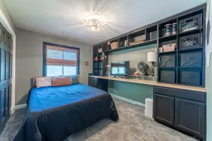 6331 Broughton Ave, Portage, IN 46368 - Photo 37