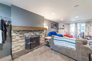 6331 Broughton Ave, Portage, IN 46368 - Photo 31