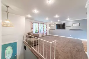 6331 Broughton Ave, Portage, IN 46368 - Photo 9