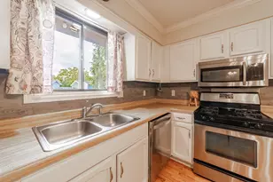 6331 Broughton Ave, Portage, IN 46368 - Photo 17