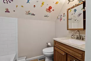 392 Stone Hill Dr, Valparaiso, IN 46385 - Photo 17