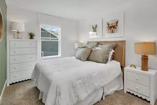 10907 Remington Pl, Saint John, IN 46373 - Photo 11