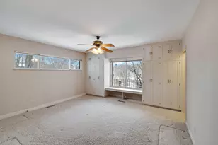 203 Oakridge Ct, Valparaiso, IN 46385 - Photo 15