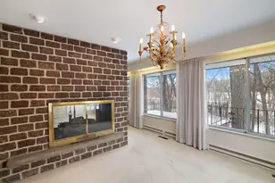 203 Oakridge Ct, Valparaiso, IN 46385 - Photo 11