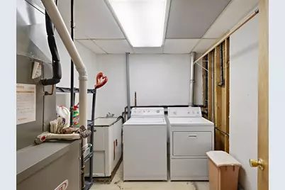 203 Oakridge Court, Valparaiso, IN 46385 - Photo 29