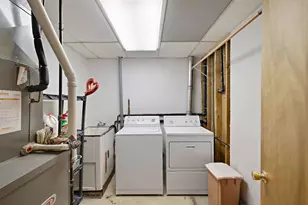 203 Oakridge Ct, Valparaiso, IN 46385 - Photo 29