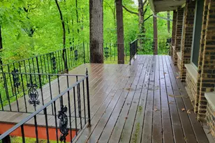 203 Oakridge Ct, Valparaiso, IN 46385 - Photo 51