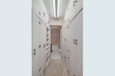 203 Oakridge Court, Valparaiso, IN 46385 - Photo 17