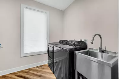 1044 Mulberry Street, Hammond, IN 46324 - Photo 15